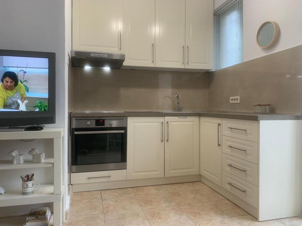 Alea2 Apartment Тирана Экстерьер фото