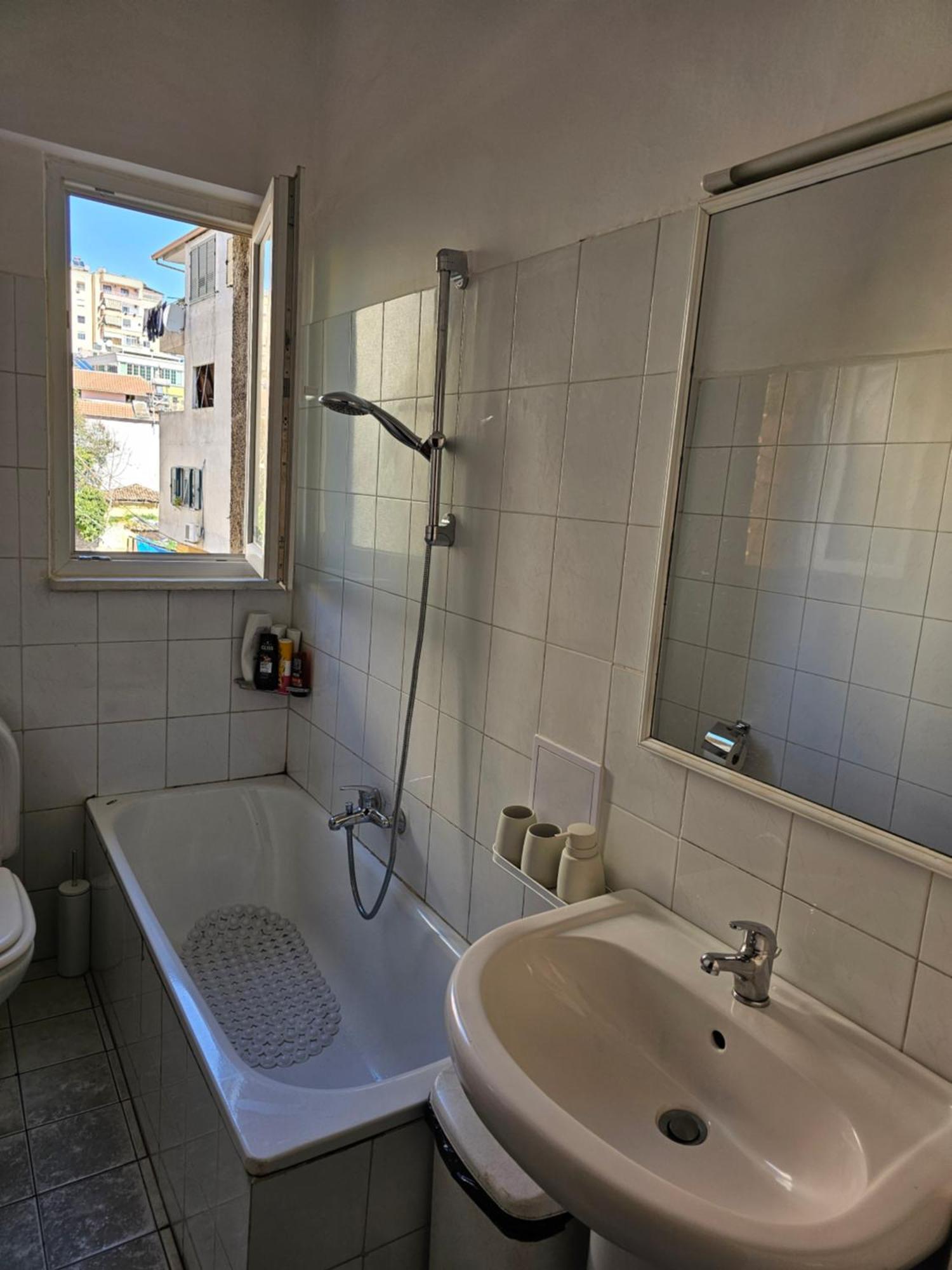 Alea2 Apartment Тирана Экстерьер фото